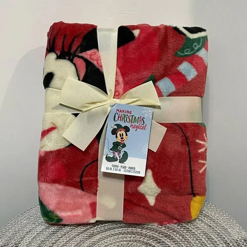 Disney Mickey Mouse and Friends Holiday Throw NWT